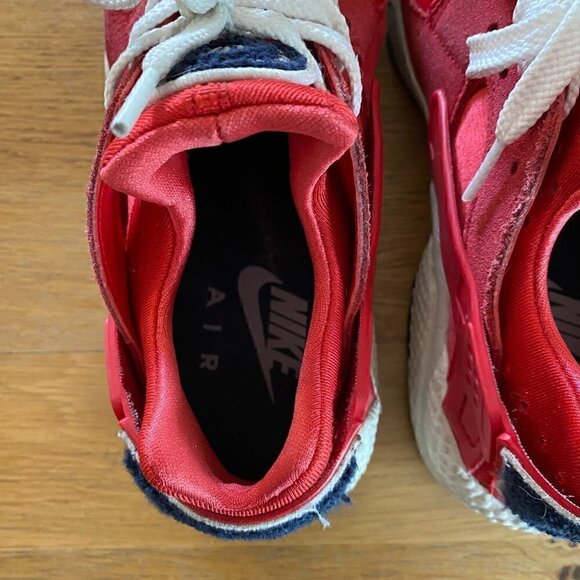 NIKE AIR HUARACHE PREMIUM 'VARSITY JACKET' - Picture 5 of 9